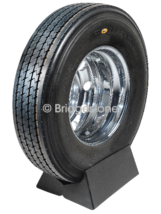 Bridgestone-Retread-BRL3-45-degree-view