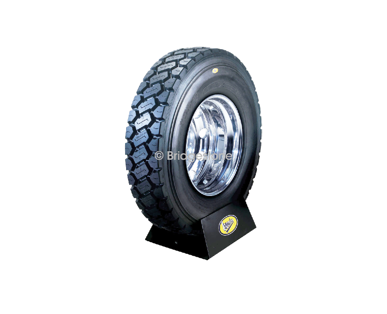 Bridgestone-Retread-Lug Trac-69000591-45-degree-view a
