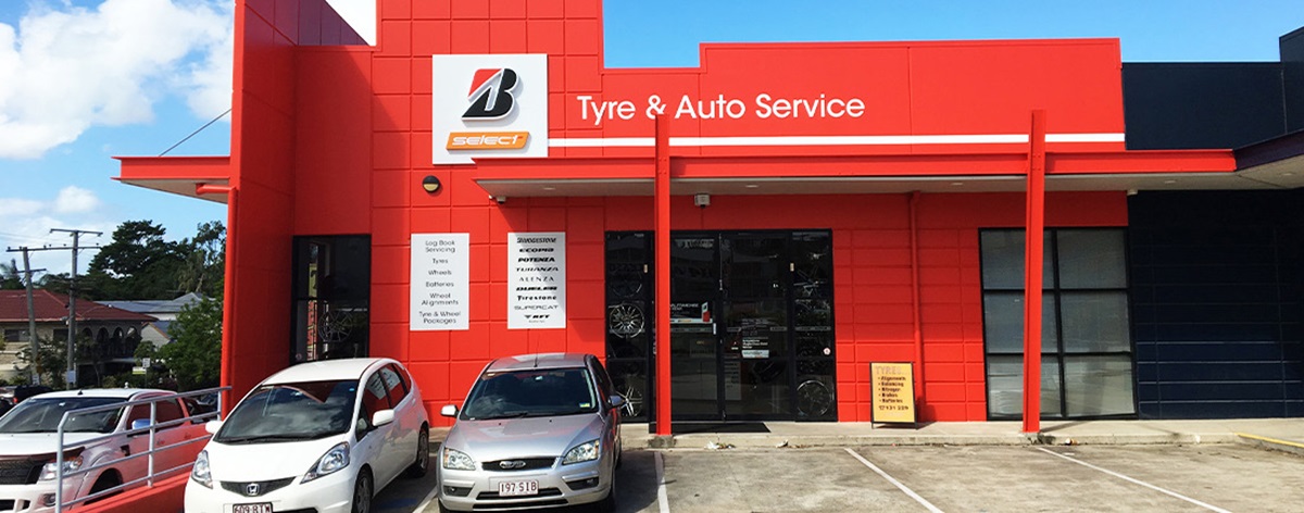Bridgestone Select Woolloongabba - BriDgestone Select Woolloongabba 230