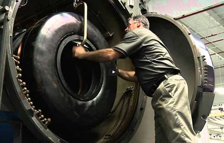 Bandag Tyre Retreading | Bridgestone Australia