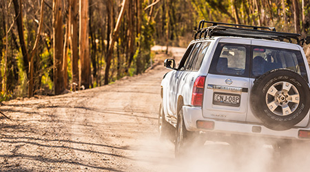 Dueler 4x4 tyres & SUV tyres, the best off road and on road tyres. Image of off road 4WD driving.