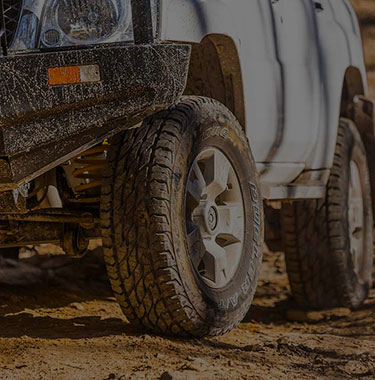 4WD & SUV tyres, shop & buy from our best 4WD & SUV tyres, for all terrain, highway terrain & mud terrain. Image of 4WD driving.